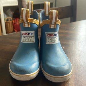 Kids XtraTuf orca boot